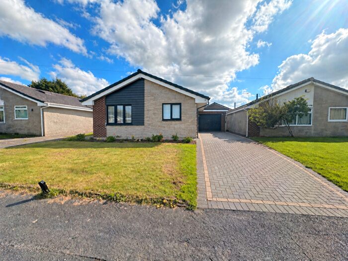 2 Bedroom Detached Bungalow For Sale In Ingleton Close, Holmes Chapel, CW4
