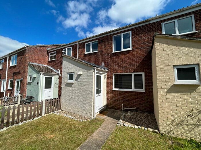 3 Bedroom Terraced House To Rent In Lovell Gardens, Watton, IP25