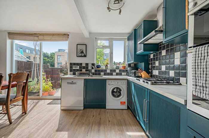 3 Bedroom Terraced House For Sale In Kings Road, Orpington, Kent, BR6