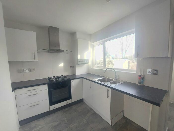 3 Bedroom Property To Rent In Sycamore Road, Southampton, SO16