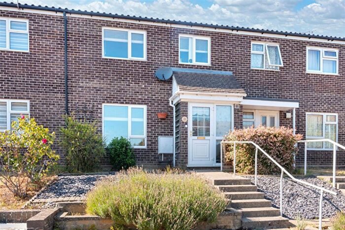3 Bedroom Terraced House For Sale In Iris Close, Ipswich, IP2