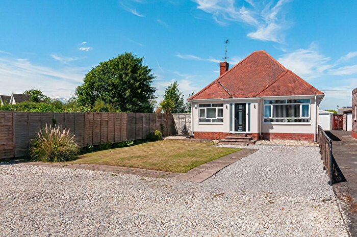 3 Bedroom Bungalow For Sale In Hull Road, Hull, East Riding Of Yorkshire, HU6