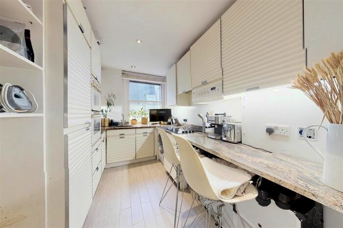 1 Bedroom Flat For Sale In Newport House, Great Newport Street, WC2H