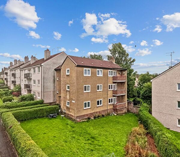 3 Bedroom Flat For Sale In Ashmore Road, Flat /, Merrylee, Glasgow, G43