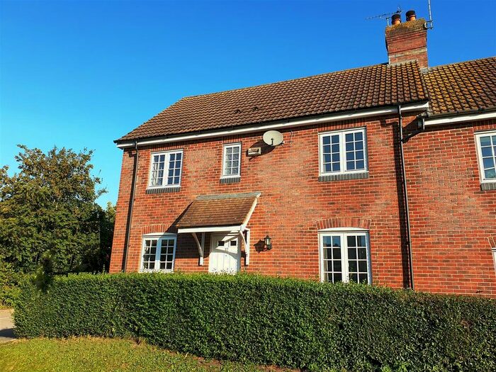 3 Bedroom Semi-Detached House To Rent In Home Farm Close, Heddington, Calne, SN11