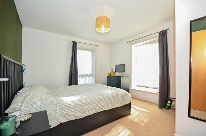 1 Bedroom Flat For Sale In Juniper Close, Harrow, HA2