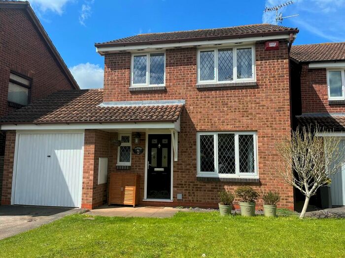 3 Bedroom Detached House For Sale In Berry Avenue, Breedon-on-the-Hill, DE73