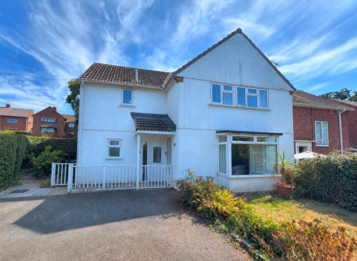 5 Bedroom Semi Detached House For Sale In Green Close, Exmouth, EX8