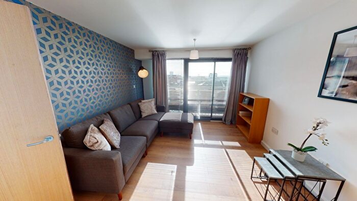 2 Bedroom Flat To Rent In Colquitt Street, Liverpool, L1