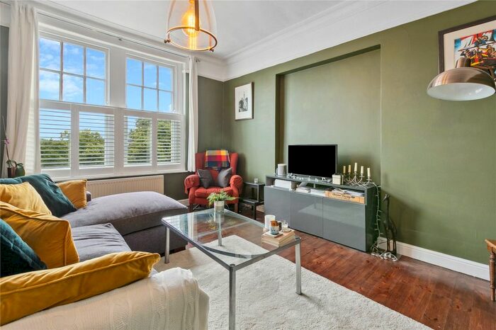 1 Bedroom Flat To Rent In Sutton Lane North, London, W4