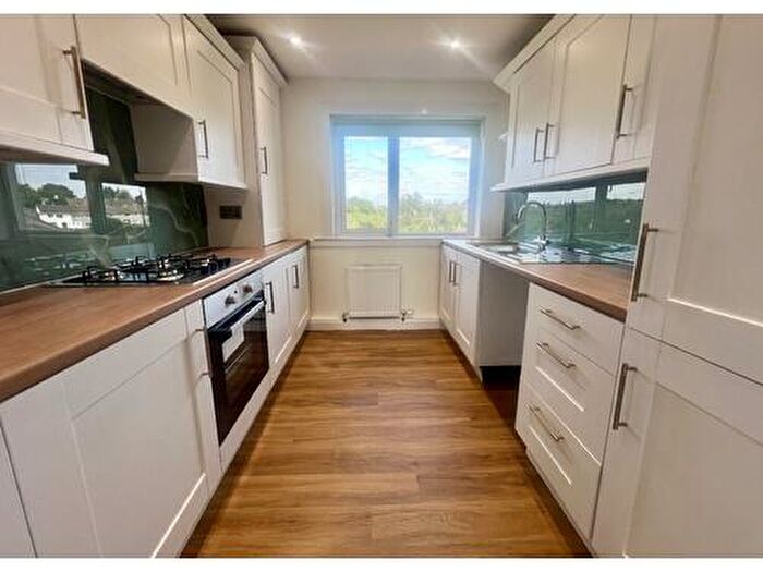 2 Bedroom Flat To Rent In Aikman Place, East Kilbride, G74