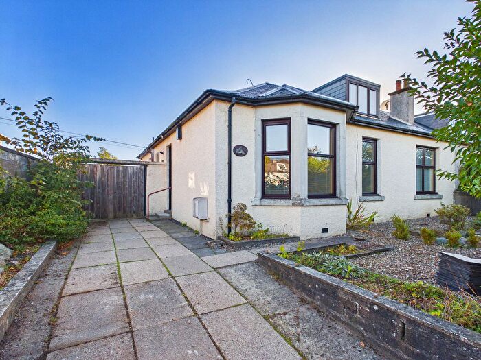 4 Bedroom Semi Detached House To Rent In Tullideph Road, West End, Dundee, DD2