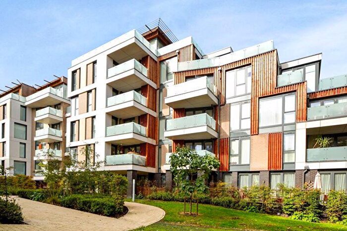 1 Bedroom Flat To Rent In Sequoia House, Quebec Way, SE16