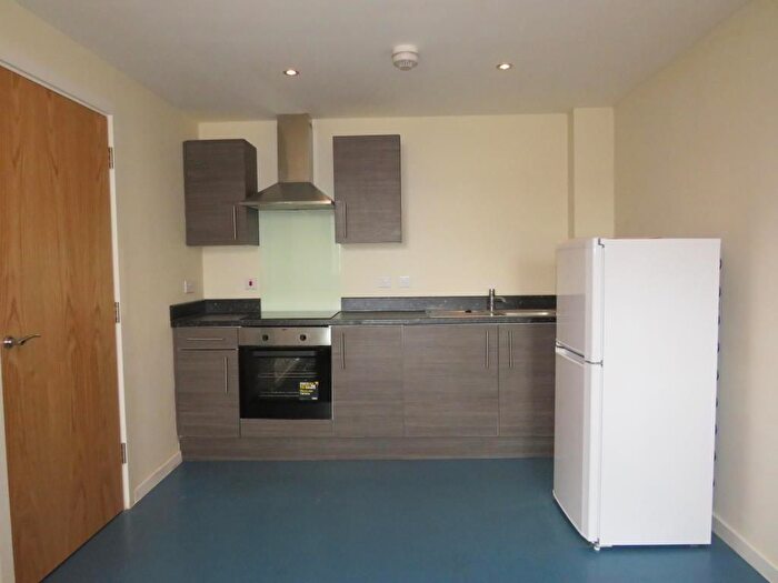 1 Bedroom Flat To Rent In Market Street, Wakefield, WF1