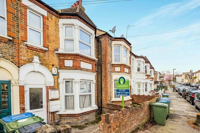 2 Bedroom Flat To Rent In Gatling Road, London, SE2