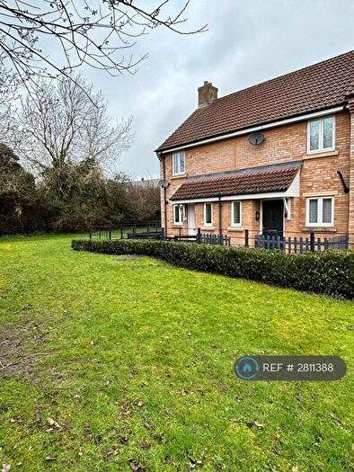 2 Bedroom Terraced House To Rent In Piernik Close, Swindon, SN25