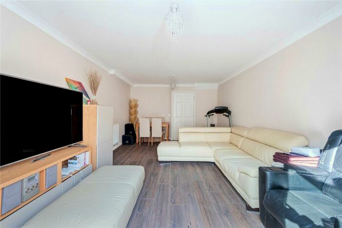 3 Bedroom Terraced House To Rent In Tryon Crescent, London, E9