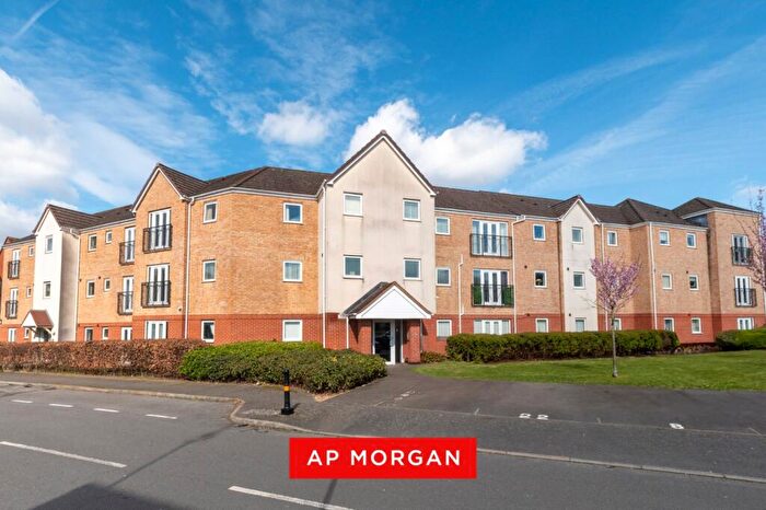 2 Bedroom Apartment For Sale In Sandringham Road, Yardley Wood, Birmingham, West Midlands, B14