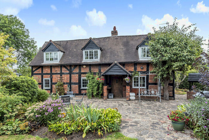 2 Bedroom Detached House To Rent In Spencers Lane, Berkswell, CV7