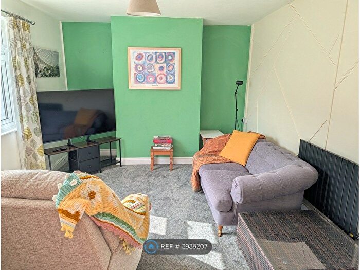 3 Bedroom Semi-Detached House To Rent In Howell Road, Cardiff, CF5