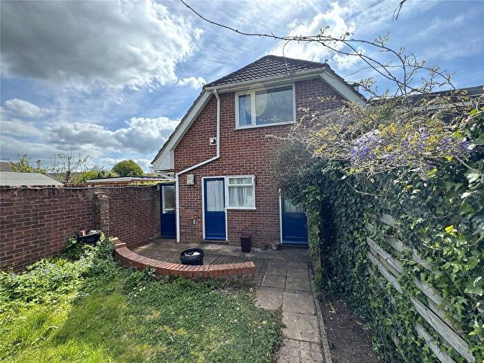 2 Bedroom Semi-Detached House To Rent In Park Mead, Monkton Heathfield, Taunton, TA2