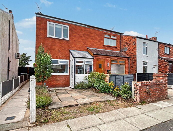 2 Bedroom Semi-Detached House For Sale In High Park Road, Southport, PR9