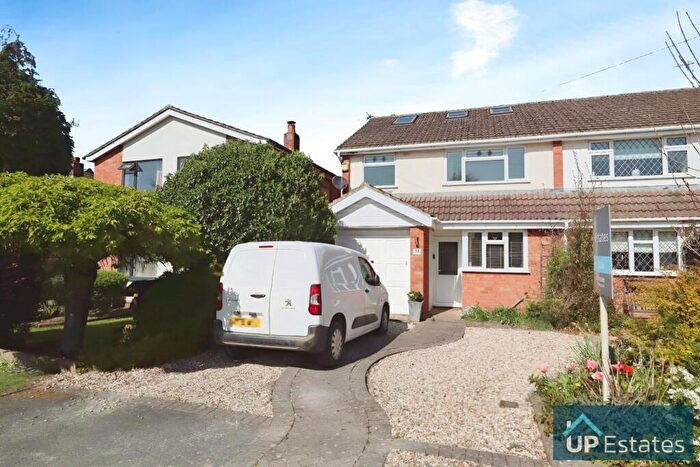 4 Bedroom Semi-Detached House For Sale In Craven Avenue, Binley Woods, CV3