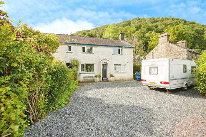 3 Bedroom End Of Terrace House For Sale In Maentwrog, Blaenau Ffestiniog, Gwynedd, LL41