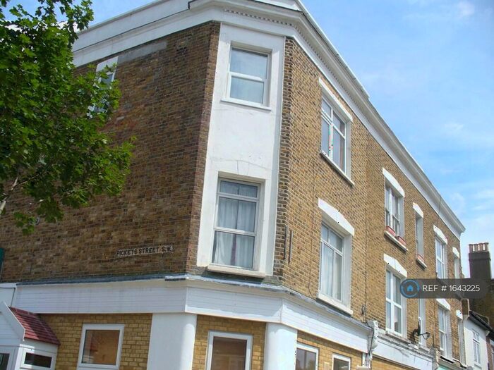 2 Bedroom Flat To Rent In Balham, London, SW12
