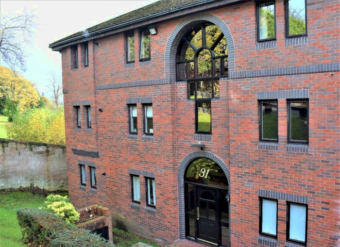 1 Bedroom Flat To Rent In Silverwells Crescent, Bothwell, South Lanarkshire, G71