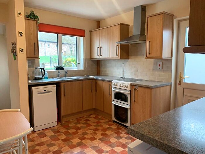 2 Bedroom Semi-Detached Bungalow For Sale In Honiton Bottom Road, Honiton, EX14