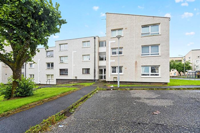 2 Bedroom Flat For Sale In Gillsburn Gardens, Kilmarnock, KA3