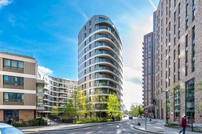2 Bedroom Flat For Sale In North End Road, Wembley Park, Wembley, HA9