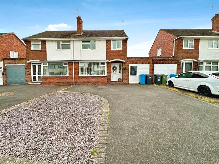 3 Bedroom Semi-Detached House For Sale In Oakfield Road, Codsall, Wolverhampton, WV8