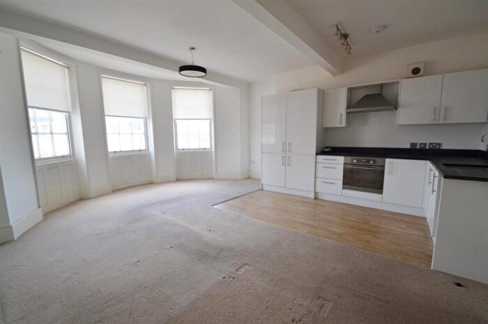 1 Bedroom Flat To Rent In St. Georges Place, Brighton, East Sussex, BN1