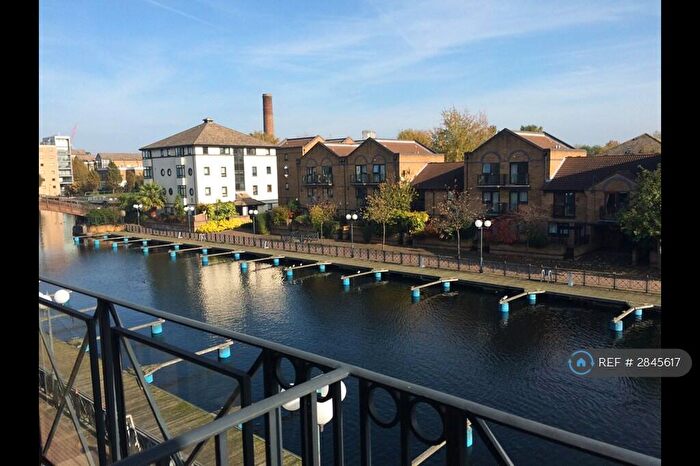 1 Bedroom Flat To Rent In Whiteadder Way, London, E14