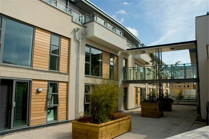 Studio To Rent In Corporation Street, Taunton, TA1