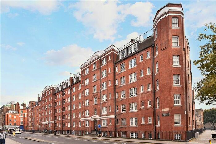 2 Bedroom Flat To Rent In Seymour House, Tavistock Place, Bloomsbury, WC1H