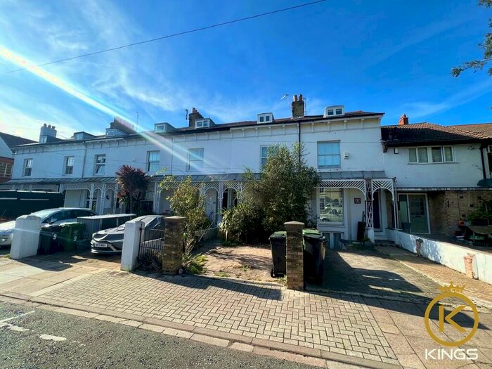 4 Bedroom Terraced House To Rent In Chelsea Road, Southsea, PO5