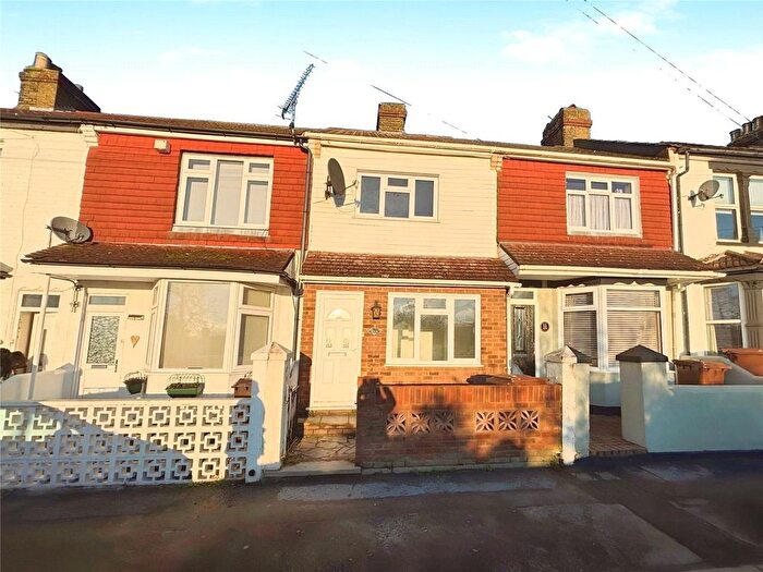 3 Bedroom Terraced House To Rent In Imperial Road, Gillingham, Kent, ME7