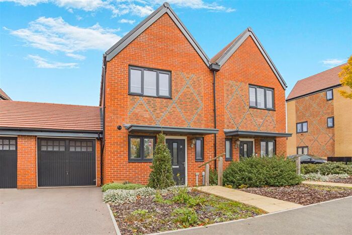 2 Bedroom Semi Detached House To Rent In Mandarin Road, Langley, Maidstone, ME17