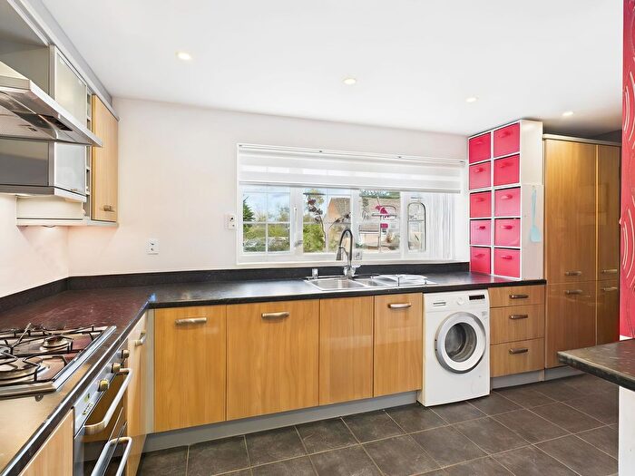 4 Bedroom Terraced House For Sale In Franklins, Maple Cross, WD3