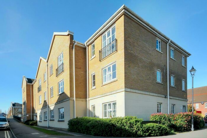 2 Bedroom Apartment To Rent In Rackham Place, North Oxford, OX2