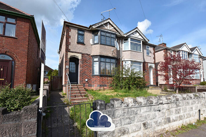 3 Bedroom Semi-Detached House For Sale In Roland Avenue, Holbrooks, Coventry, CV6