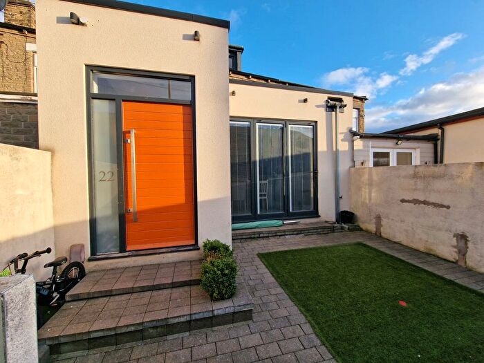 3 Bedroom Terraced House To Rent In Scout Hill Terrace, Dewsbury, West Yorkshire, WF13