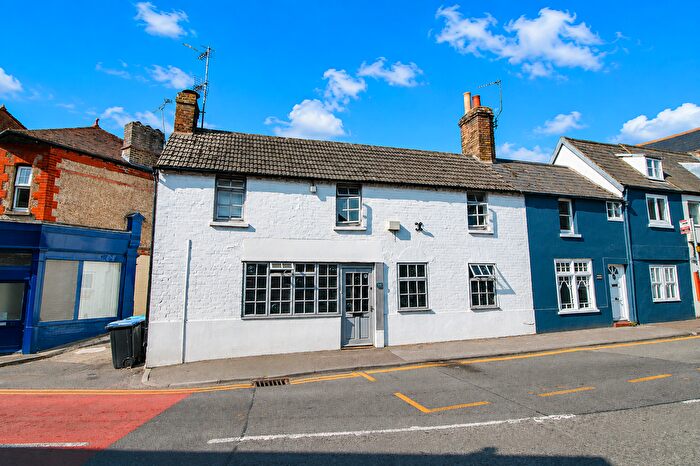 2 Bedroom Flat For Sale In High Street, Minster, Ramsgate, CT12