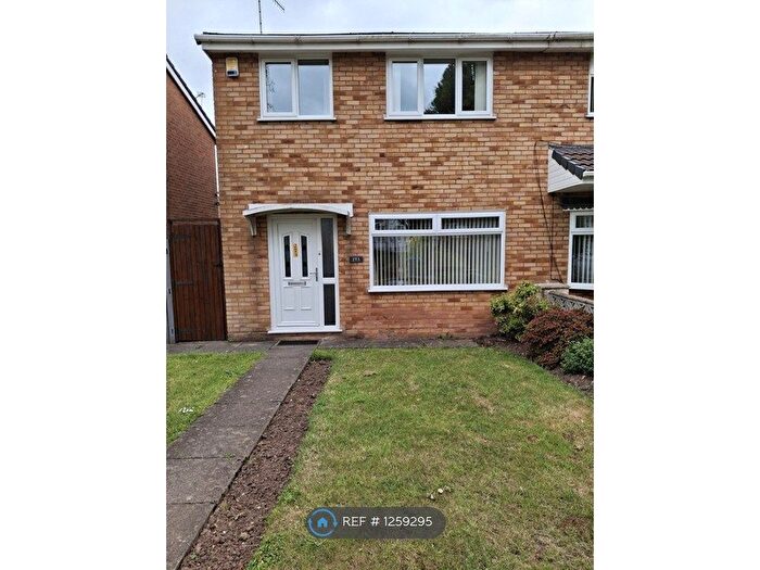 3 Bedroom Semi-Detached House To Rent In Old Walsall Road, Birmingham, B42