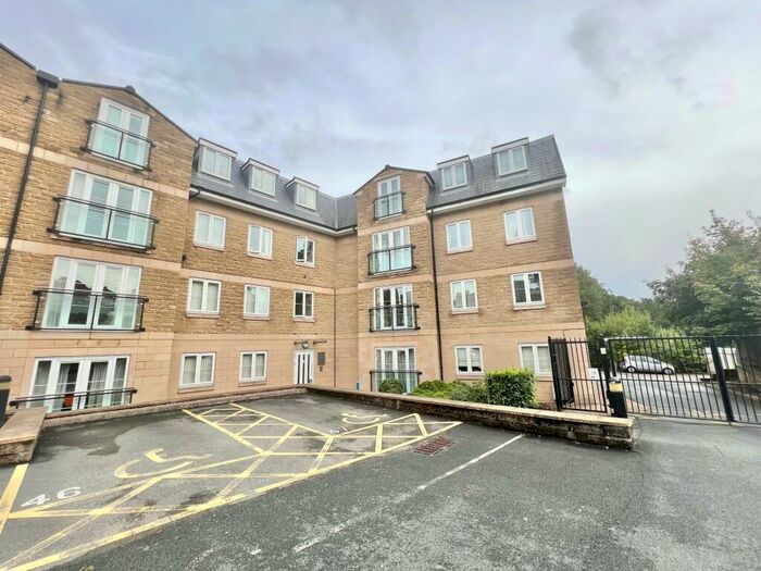 2 Bedroom Apartment To Rent In The Hub, Caygill Terrace, Halifax, HX1