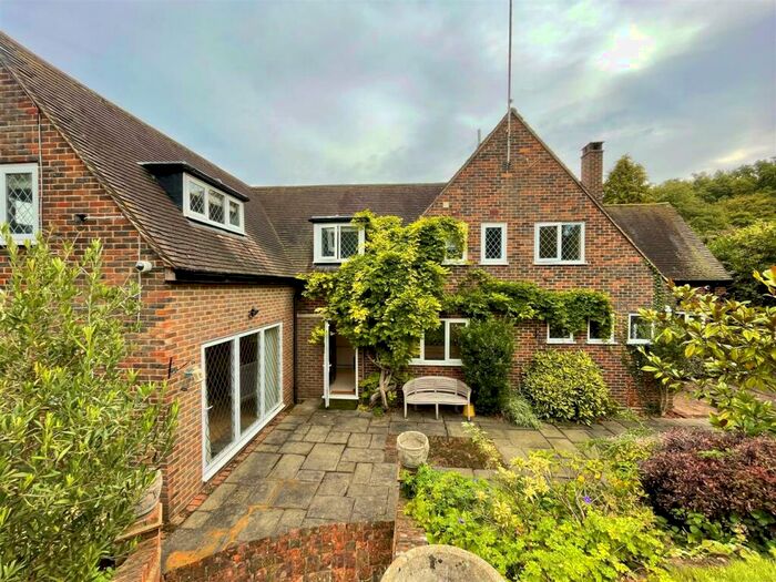 5 Bedroom Detached House To Rent In Felden, Hemel Hempstead, HP3
