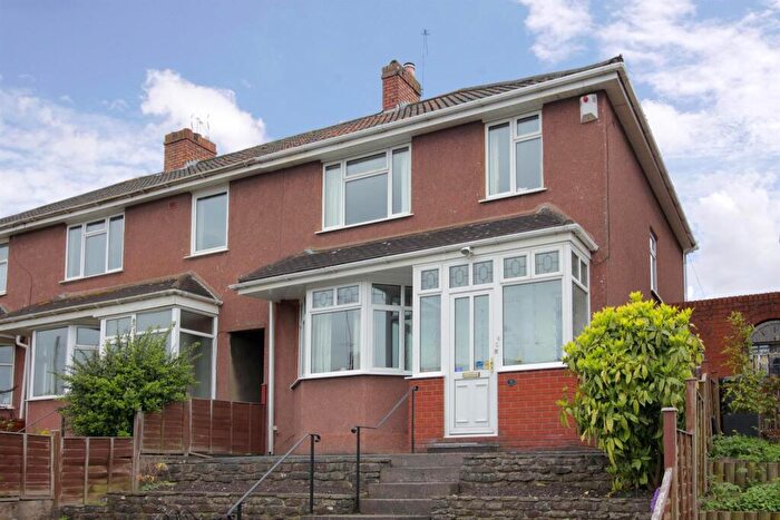 3 Bedroom House To Rent In Glebelands Road, BS34